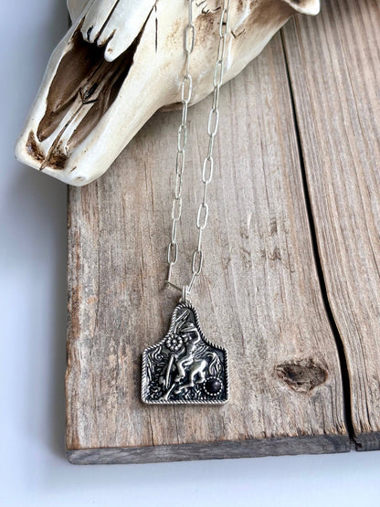 EARTAG Pendant Stone Chain Necklace