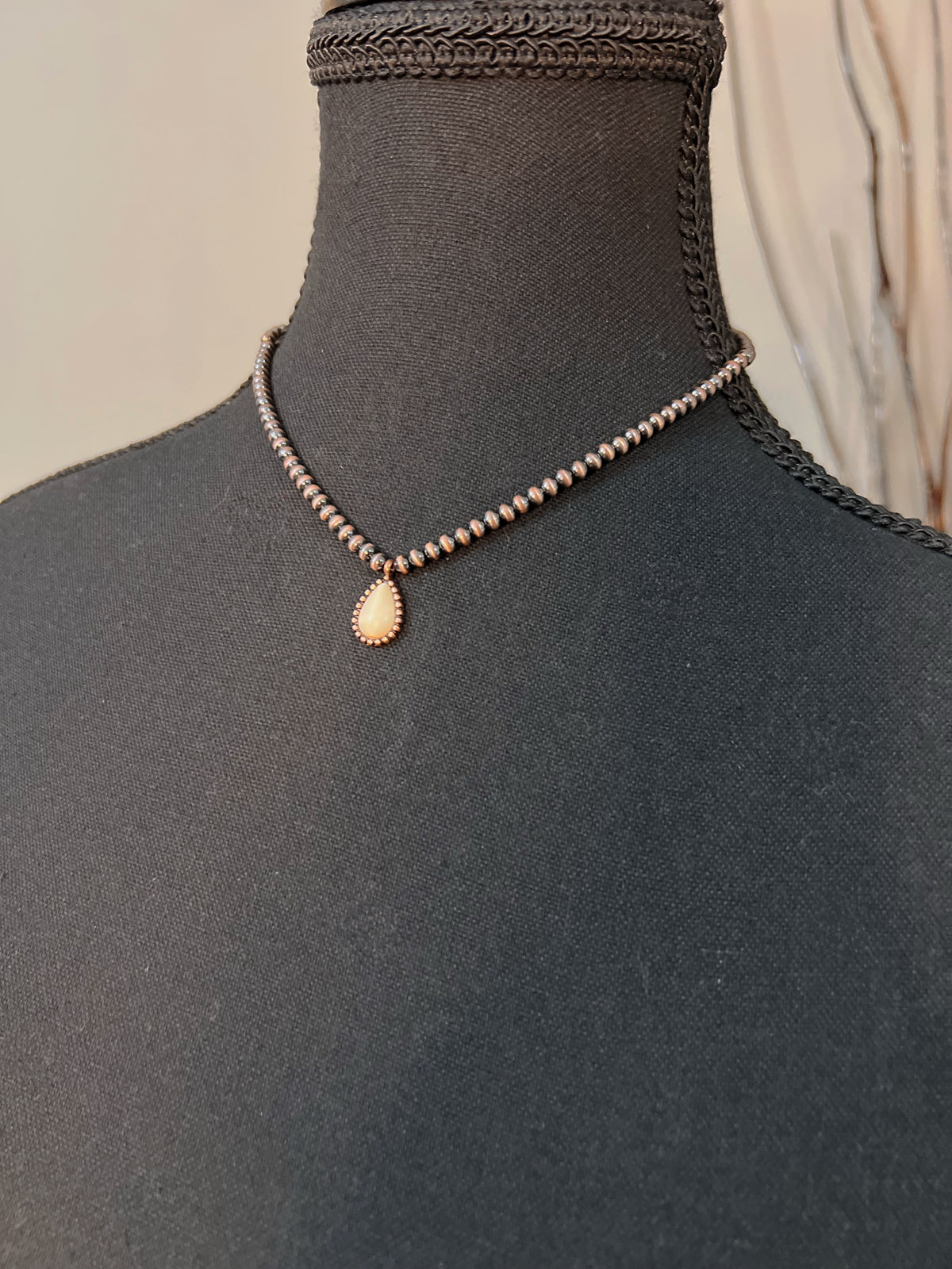 Teardrop Choker Necklace