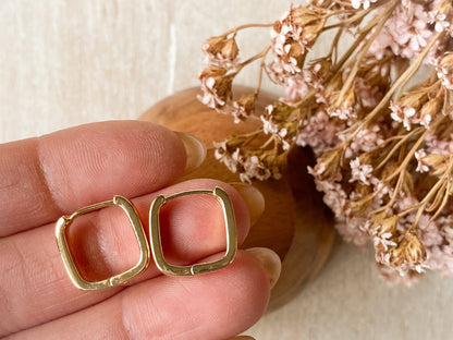 Reese Hoops
