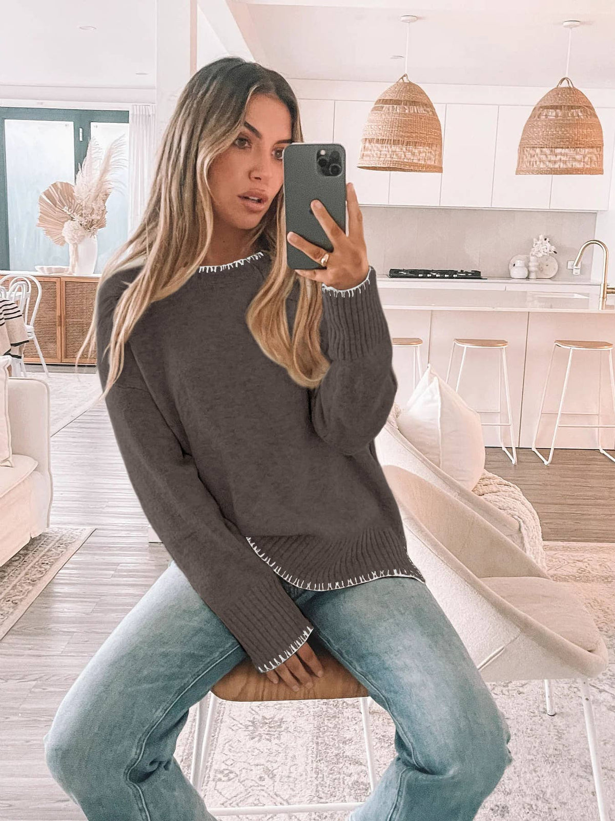 Knit Sweater with Contrast Trim – Casual & Cozy